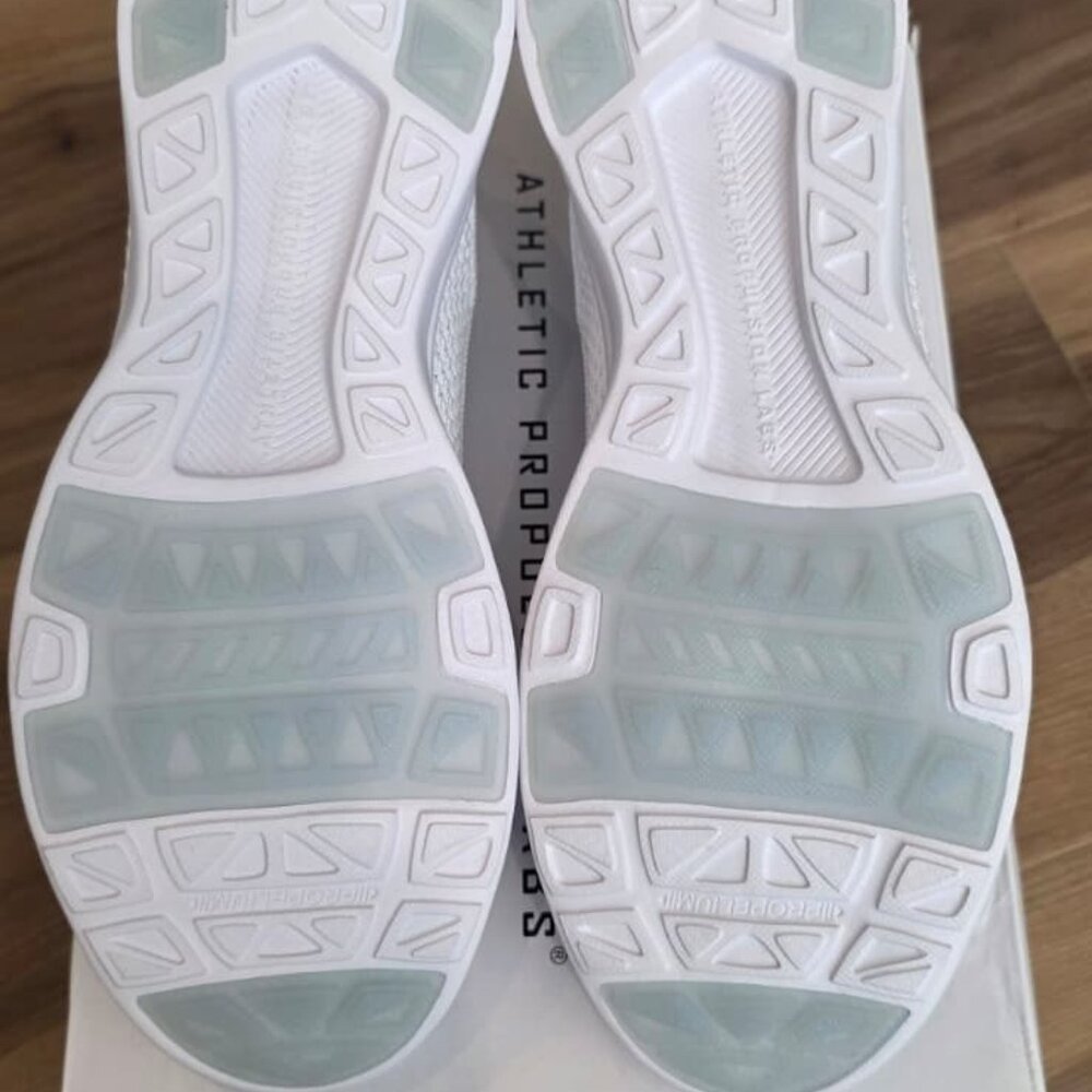 APL Athletic Propulsion Labs TechLoom Tracer – Size MEN 7.5 – Brand New in Box - Picture 5 of 5